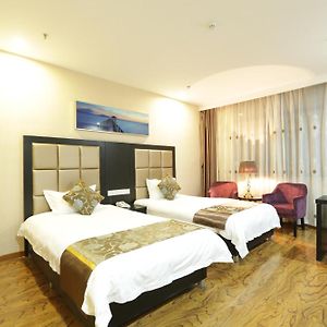 Hotel Classic Plaza At Delhi Airport